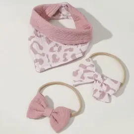 Комплект 3 в 1 бебешки лигавник и ленти за глава – пепел от рози