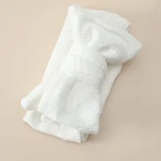 Широка бебешка лента с голяма пандела от мек еластичен плат Stasy