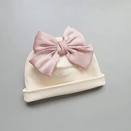 Памучна бебешка шапка с панделка Candy