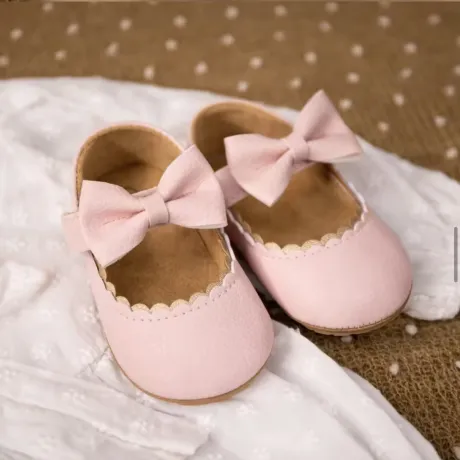 Бебешки обувки с панделка пепел от рози Minna Бебешки обувки с панделка пепел от рози Minna