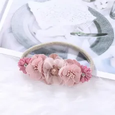 Бебешка лента за глава с цветчета в три нюанса Pretty