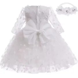 Бяла бебешка рокля с дантела и 3D цветя