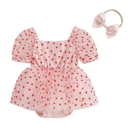 Бебешко боди в розово с тюл на сърчица Valentine Бебешко боди в розово с тюл на сърчица Valentine