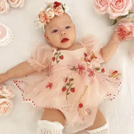 Бебешка Боди Рокля с Тюл Pink Strawberry Бебешка Боди Рокля с Тюл Pink Strawberry