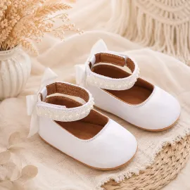 Бебешки сатенени обувки Satin Pearl с перлички и панделка