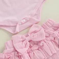 Бебешки розов комплект 4 в 1 – боди, пола-панталонки, чорапи и лента