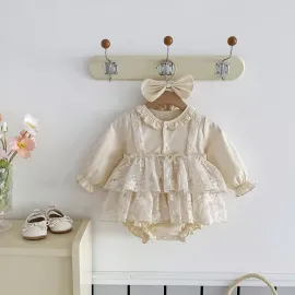 Бебешка памучна рокля крем с дантела Franceska Бебешка памучна рокля крем с дантела Franceska