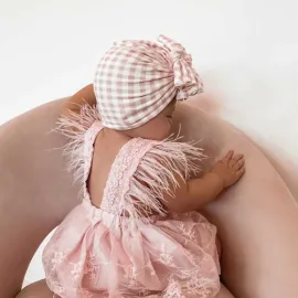 Бебешка Рокля с Пера и Дантела Mon Cher Pink  Бебешка Рокля с Пера и Дантела Mon Cher Pink